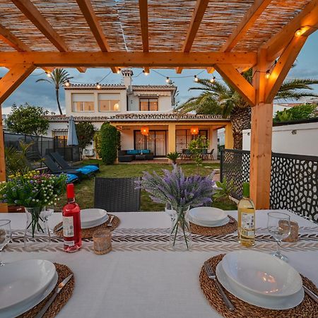 Typical Beach House Las Chapas Playa With Heated Pool Marbella Eksteriør billede