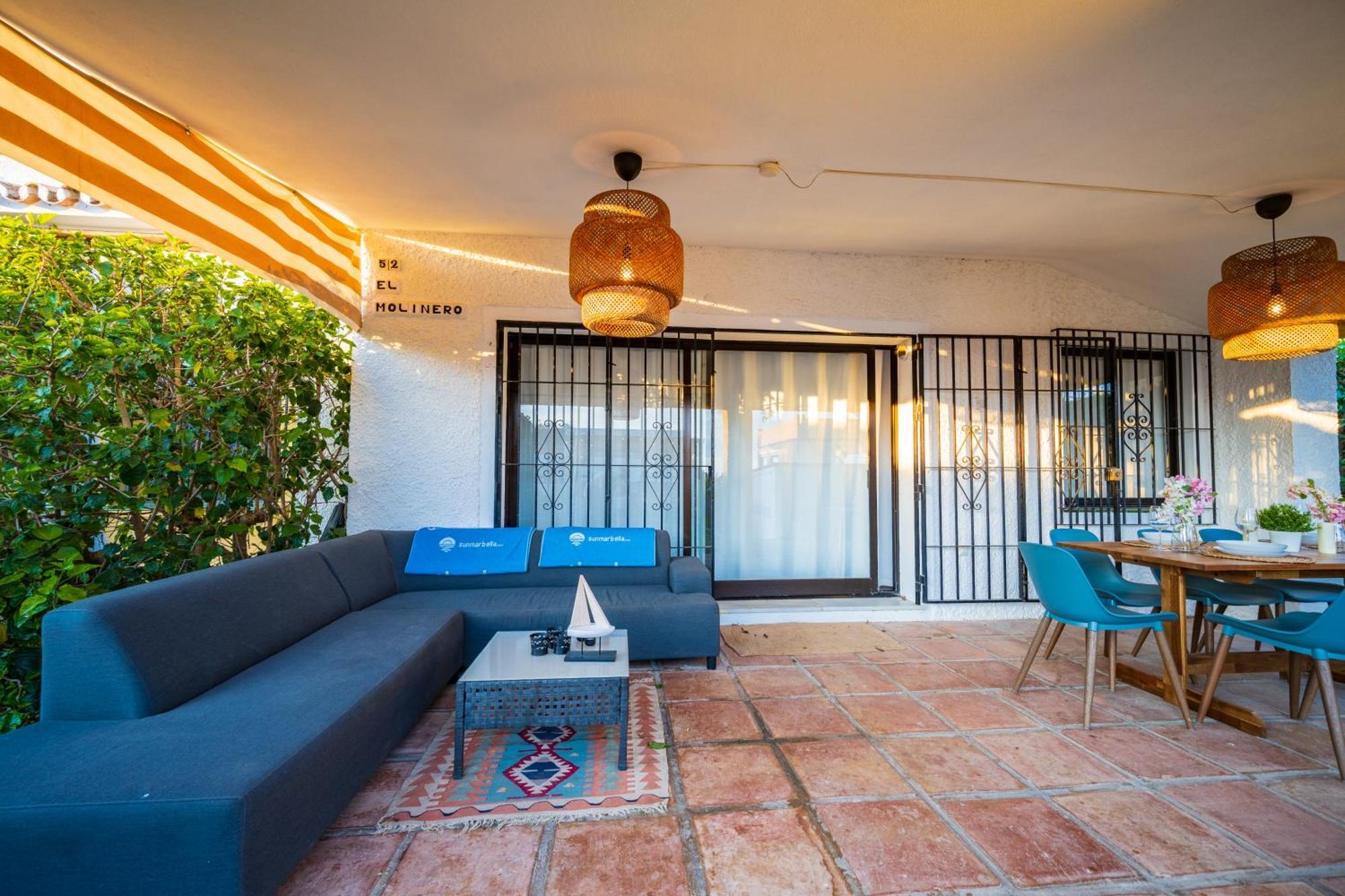 Typical Beach House Las Chapas Playa With Heated Pool Marbella Eksteriør billede